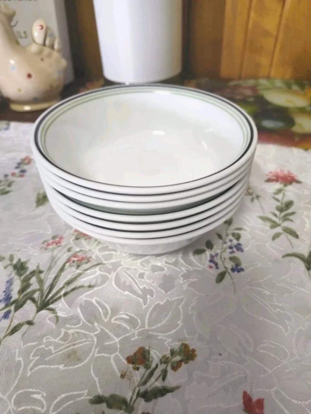 Lot of 7 Vintage Corelle Black